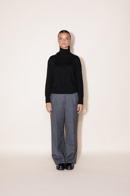 Alina genser svart - Svart image #2