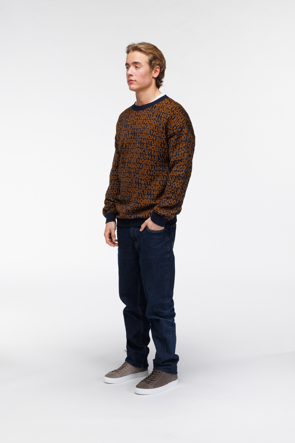 Ole bokstav genser Midnatt - Midnatt image #2